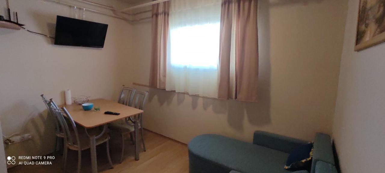 Centrum Apartmanok שיופוק מראה חיצוני תמונה